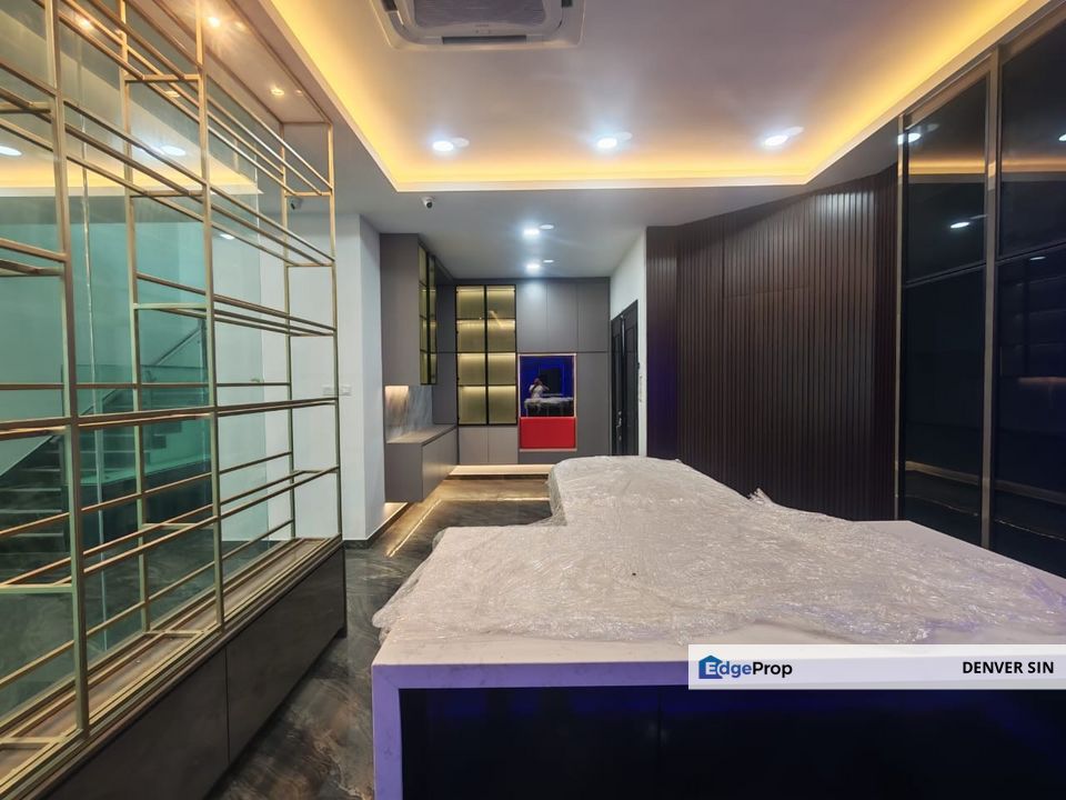 Semi D With Pool @ Bandar Mahkota Cheras, Cheras, Freehold, Super Cheap, Sungai Long, Selangor, Renovated, Selangor, Cheras South