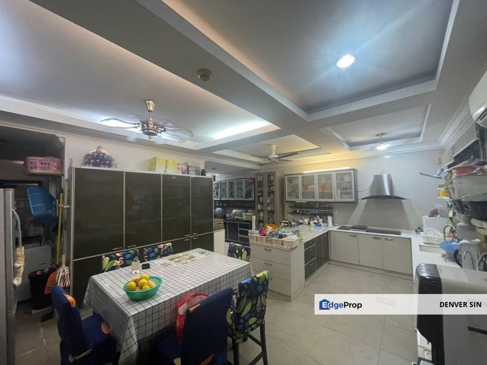 2.5 Storey SuperLink @ Taman Mutiara Indah Puchong, Lake Edge, Taman Perindustrian Puchong, Selangor, Gated Guarded, Renovated, Selangor, Puchong