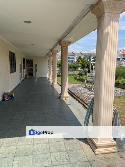 Puchong Jaya Jalan Merak Corner Unit Extended , Gated n Guarded, Selangor, Puchong