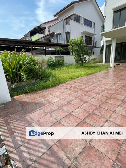 Taman Esplanad, Bukit Jalil, 2.5 story End unit with Extra land, Great Environment, Gated and Guarded , Kuala Lumpur, Bukit Jalil