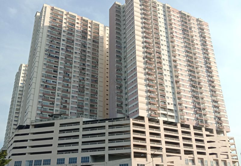 Avelon Tower @ Plaza Medan Putra