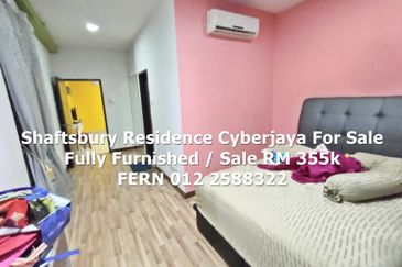 Shaftsbury Residence