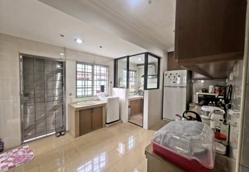 Happy Garden (Taman Gembira)