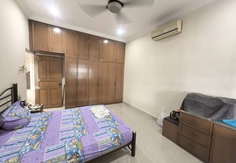 Happy Garden (Taman Gembira)