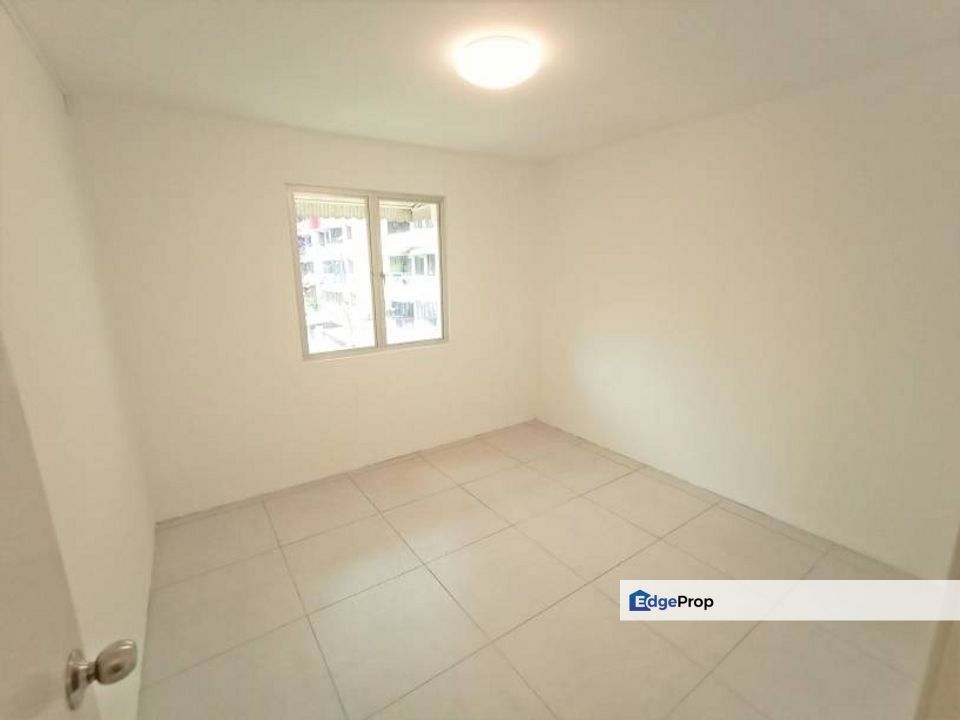 Sri Ria Apartment Taman Sepakat Indah Kajang for Sale, Selangor, Kajang