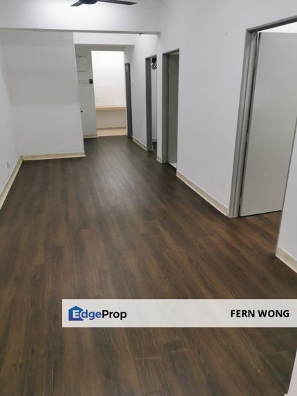 Newly Renovated / Level 1 Walk Up Apartment Taman Sri Serdang For Rent , Selangor, Seri Kembangan