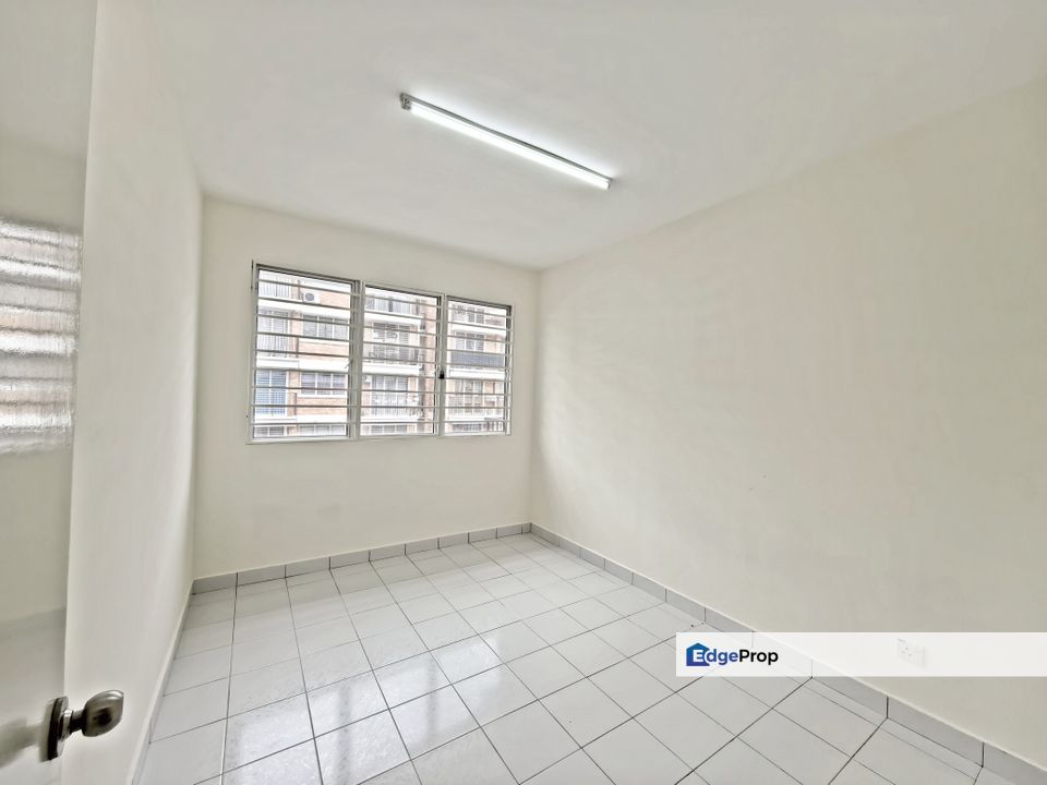 Villa Residence Apartment Goodview Height Kajang for Sale, Selangor, Semenyih