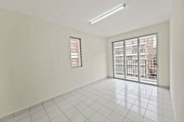 Villa Residence @ Goodview Heights