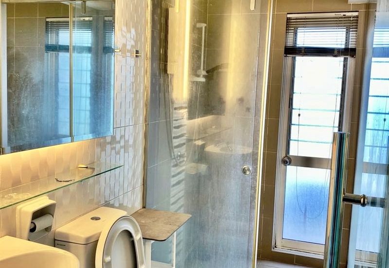 The Zest @ Kinrara 9