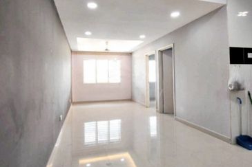 Pangsapuri Seri Mas, Taman Pinggiran Putra