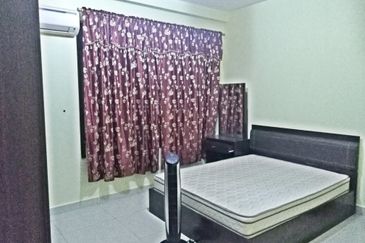 Royal Domain Sri Putramas II