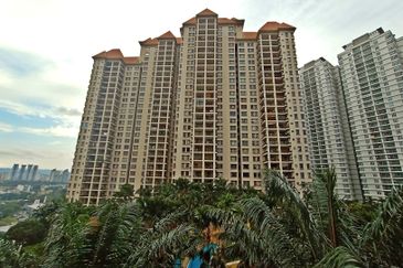 Royal Domain Sri Putramas II