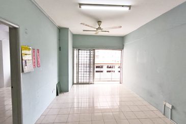 Avelon Tower @ Plaza Medan Putra