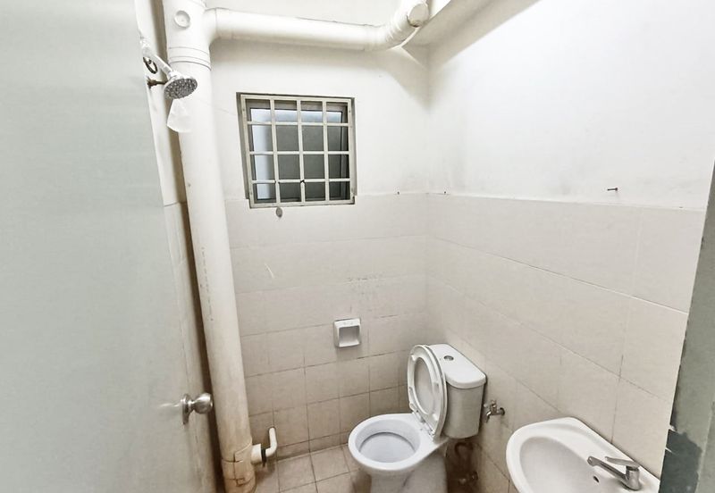 Avelon Tower @ Plaza Medan Putra