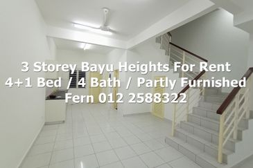 Bayu Heights
