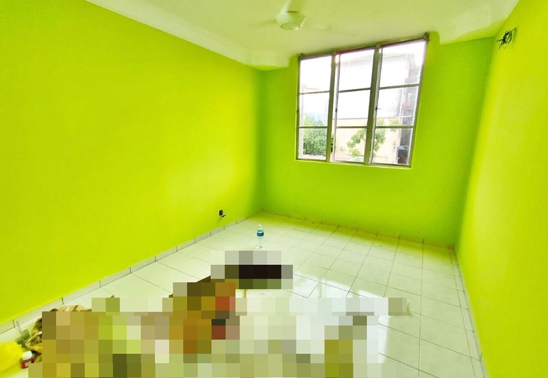 Desa Putra Apartments