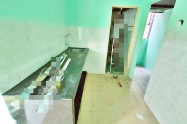 Desa Putra Apartments