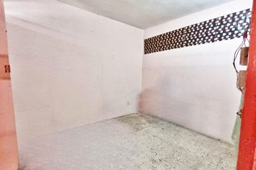 Kampung Melayu Batu Caves