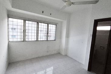 Avelon Tower @ Plaza Medan Putra