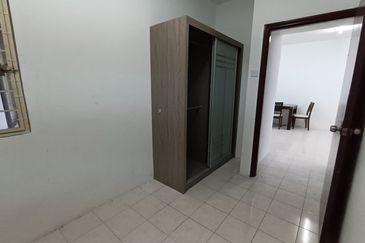 Avelon Tower @ Plaza Medan Putra