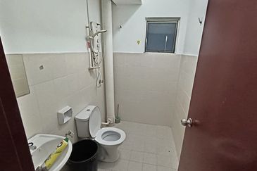 Avelon Tower @ Plaza Medan Putra