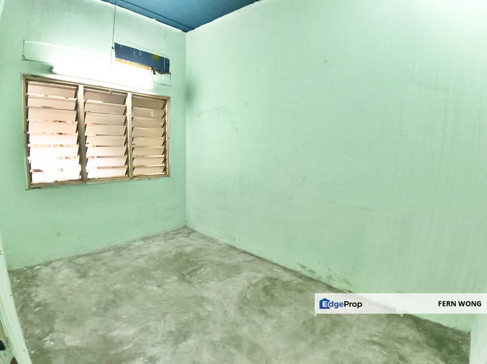 2 Storey House Taman Sungai Besi Indah Balaking Seri Kembangan For Sale , Selangor, Seri Kembangan