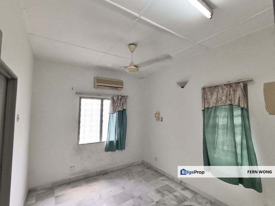 2 Storey House Taman Sungai Besi Indah Balaking Seri Kembangan For Sale , Selangor, Seri Kembangan