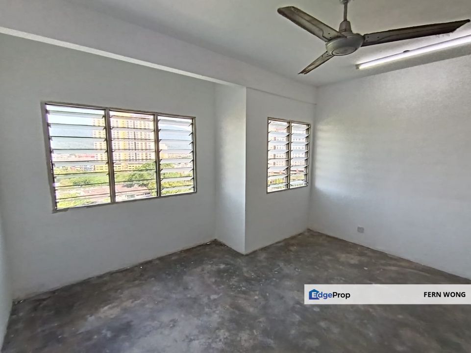 650 sf / 4th Floor Walk Up Low Cost Apartment Harmoni Damansara Damai For Sale , Selangor, Damansara Damai