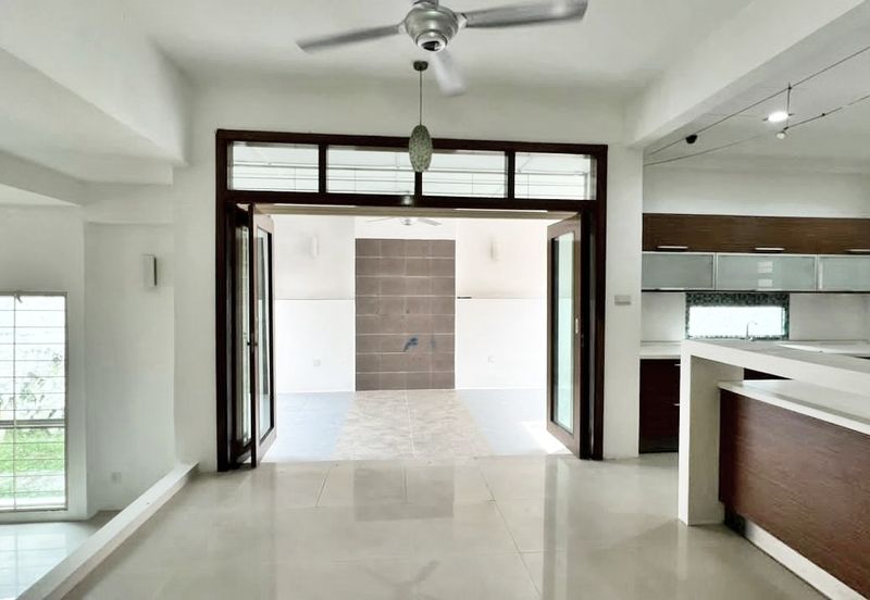 Semi-D 2 Storey House Taman Desa for Sale