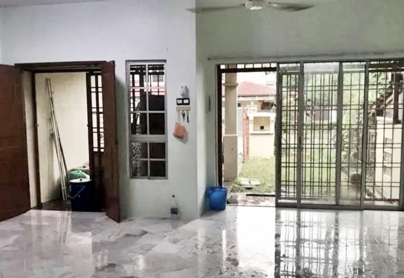 2 Storey Taman Lestari Perdana Seri Kembangan for Sale
