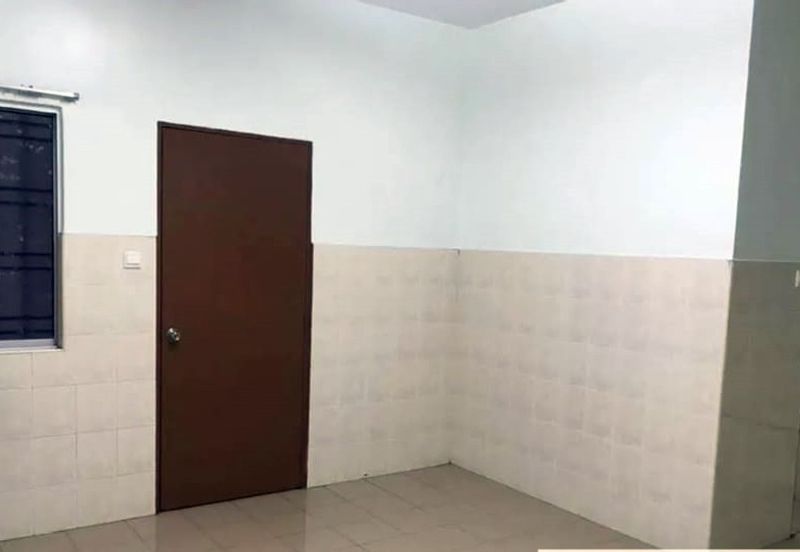 2 Storey Taman Lestari Perdana Seri Kembangan for Sale