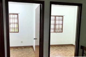 2 Storey Taman Lestari Perdana Seri Kembangan for Sale