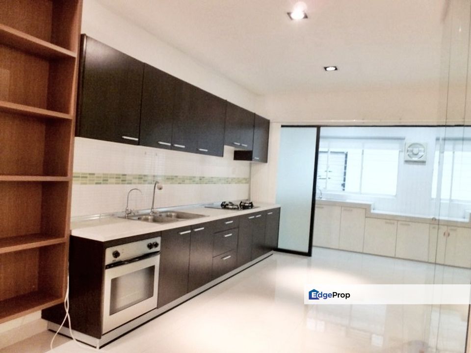 3 Storey Meadow Lakefield Sungai Besi For Sale, Kuala Lumpur, Sungai Besi