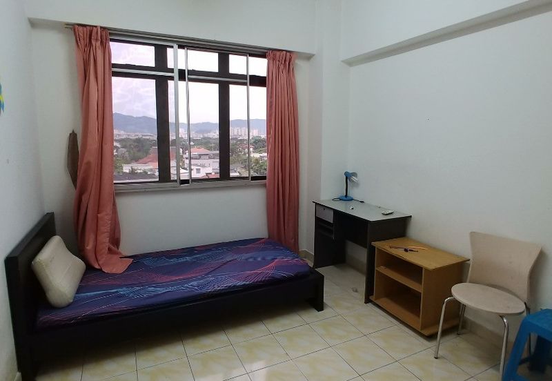 Pandan Heights Condominium