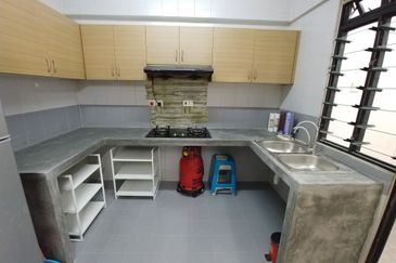 Pandan Heights Condominium