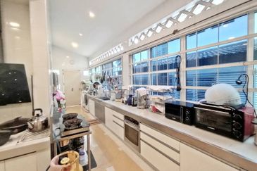 2 Storey Corner Semi-D Sungai Long for Sale