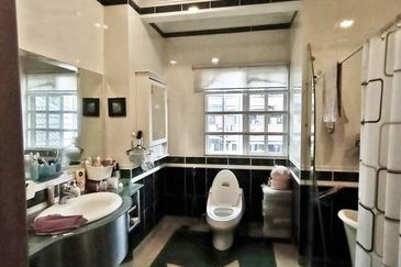 2 Storey Corner Semi-D Sungai Long for Sale