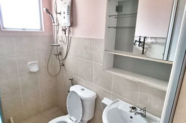 Beverly Tower @ Plaza Medan Putra