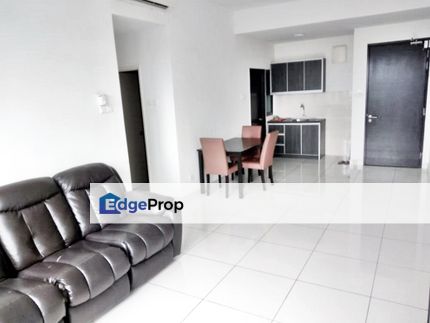 Partly Furnished Kiara Plaza Semenyih for Sale, Selangor, Semenyih