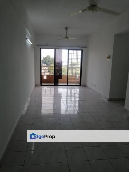 VISTA MILLENNIUM CONDO FOR RENT UNFURNISHED UNIT PUCHONG, Selangor, Puchong