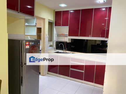 Koi kinrara condominium for rent partially furnished unit  jalan pipit bandar puchong jaya puchong, Selangor, Puchong