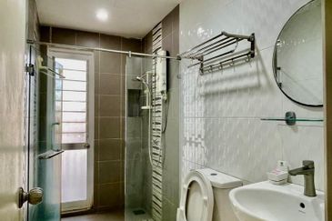 The Zest @ Kinrara 9