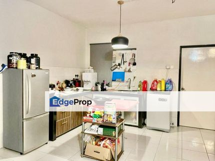 Koi kinrara for sale bandar puchong jaya puchong, Selangor, Puchong