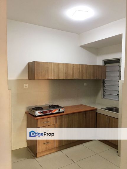 Hijauan puteri condominium for sale bandar puteri puchong, Selangor, Puchong