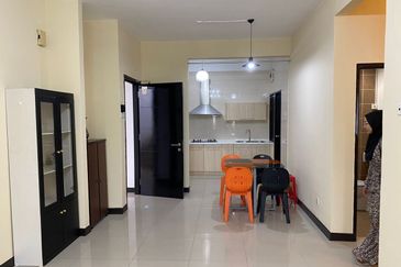 Desa Idaman Residences