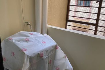 Desa Idaman Residences