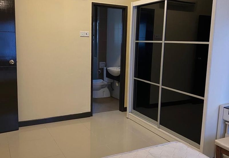 Desa Idaman Residences