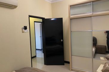 Desa Idaman Residences