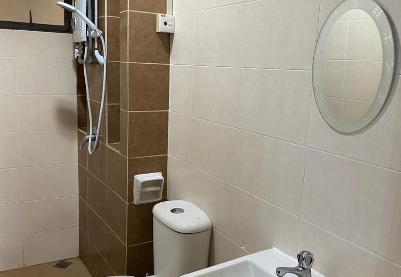 Desa Idaman Residences