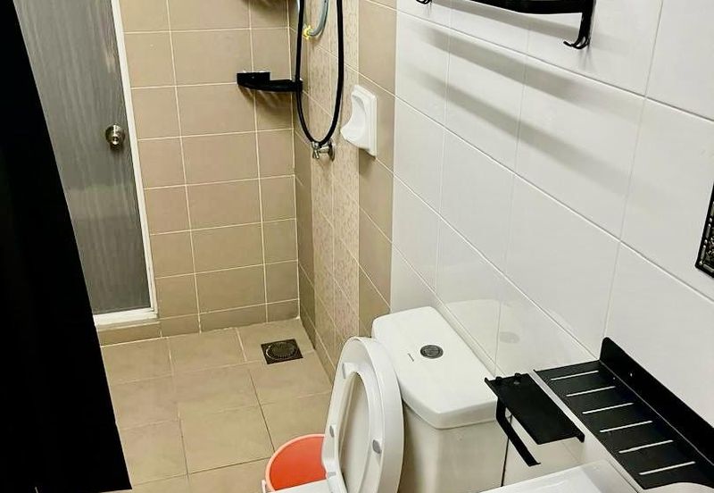 The Zest @ Kinrara 9